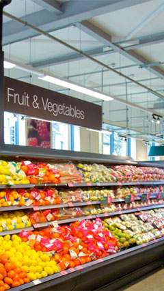 Fruits and vegetables look fresh with Philips supermarket lighting
