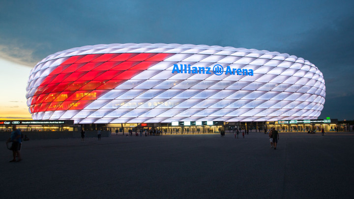 إضاءة خاصة بمصابيح (ليد) من Philips لفعاليات بطولة كأس أودي لكرة القدم في ملعب Allianz - إضاءة الأحداث الرياضية