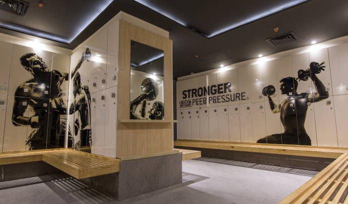 Gold's GYM