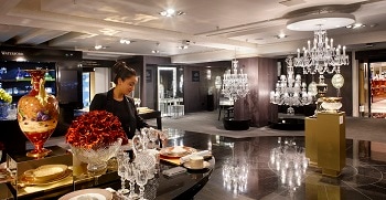 Fashion lighting, store lighting, outlet lighting